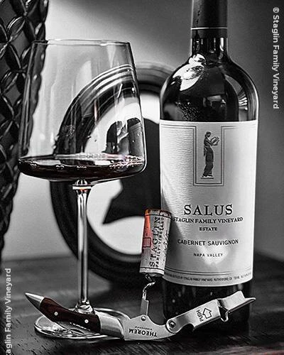 Staglin Family Vineyard : Salus Cabernet Sauvignon 2016 Ein Karton Mit 12 Flaschen (75cl) 3 Staglin Family Vineyard : Salus Cabernet Sauvignon 2016 Ein Karton Mit 12 Flaschen (75cl)